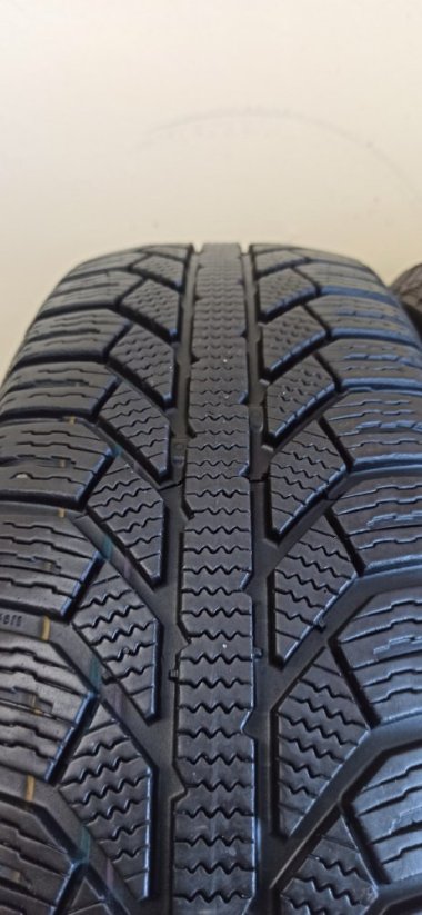 Semperit 175/65 R15 84T 6,5mm (Bazarové)