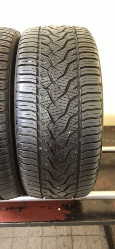 Barum Quartaris 5 225/45 R17 94V 6 - 7 mm (Použité)