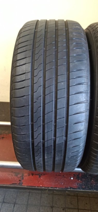Firestone Roadhawk 225/55 R16 95V 4,5-5mm (Použité)