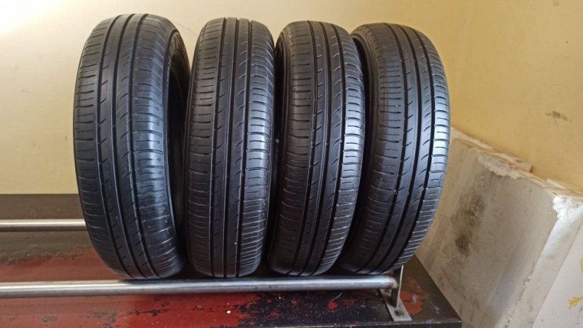 Kumho 165/70 R14 81T 5mm (Použité)