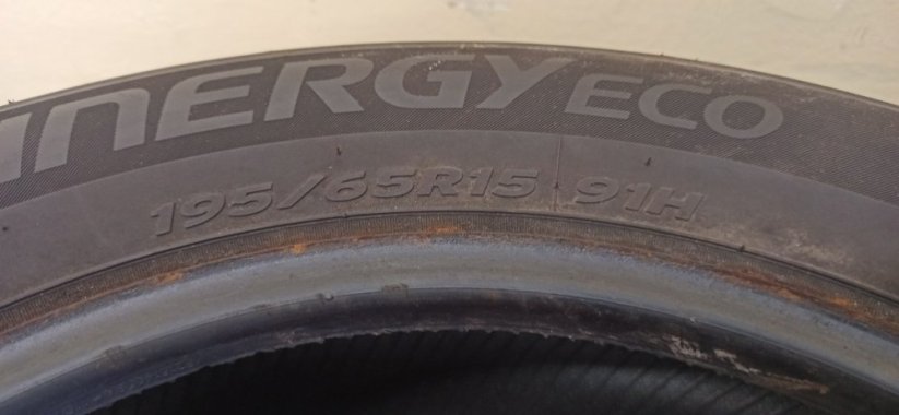 Hankook Kinergy ECO 195/65/15 91H 5,5-6mm letní (Použité)
