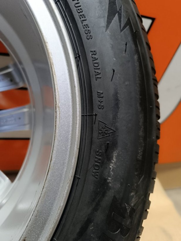 ALU kola Oxxo, 6,5x16'' 5x112+zimní pneu 205/60R16