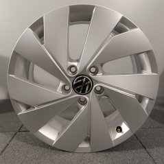 Originální alu kola Volkswagen Golf VIII, R17 ET46