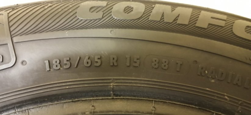 Semperit Comfort-Life 2 185/65 R15 88T 5 - 5,5 mm (Bazarové)
