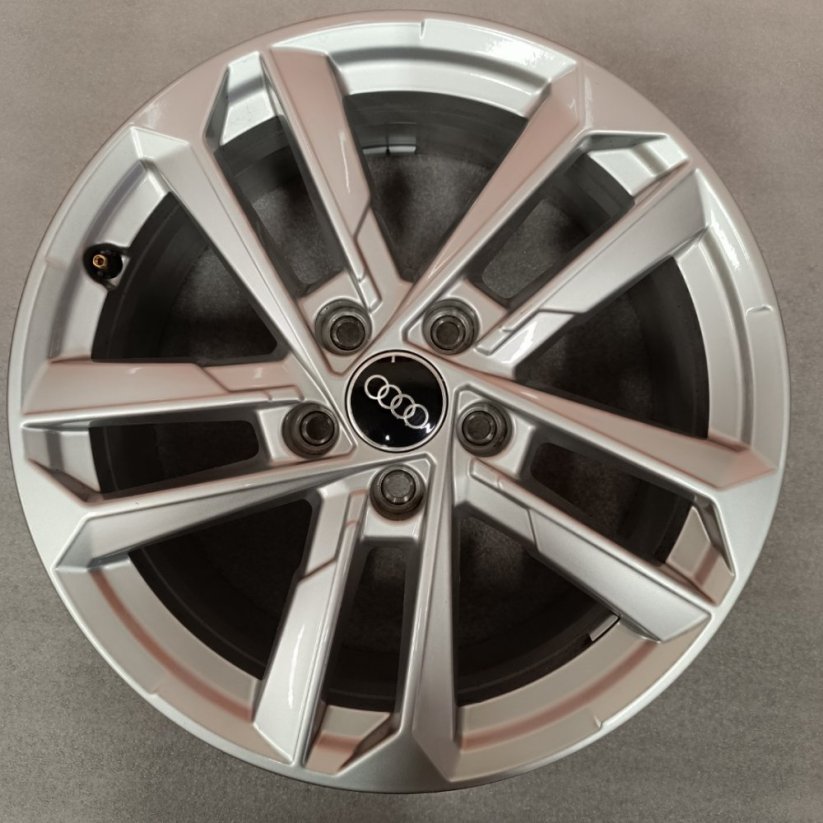 Originální alu kola na Audi A3, S3 6,5Jx17'', ET43