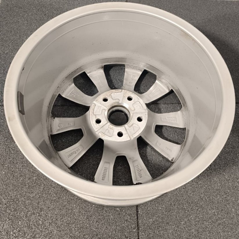 Alu kola Volkswagen Amarok, Transporter R17, 5x120