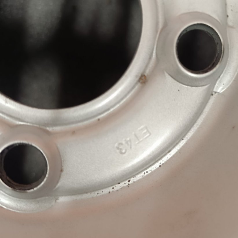 Ocelový disk Renault / Dacia, 5,5Jx14'', 4x100 , ET43 1kus (Bazarové)