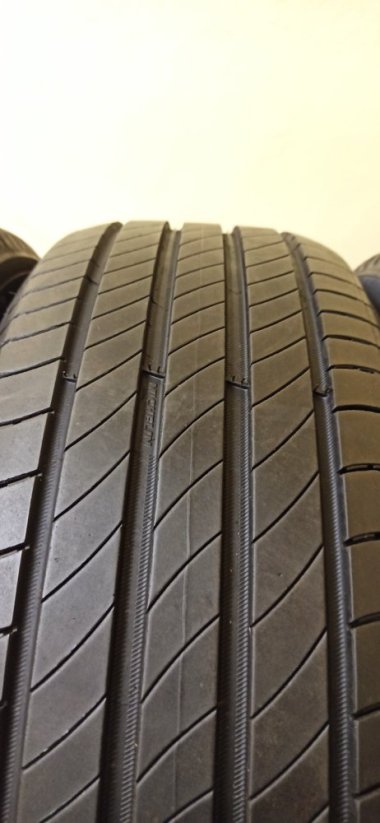 Michelin Primacy 4 205/60 R16 92H 5-5,5mm (Použité)