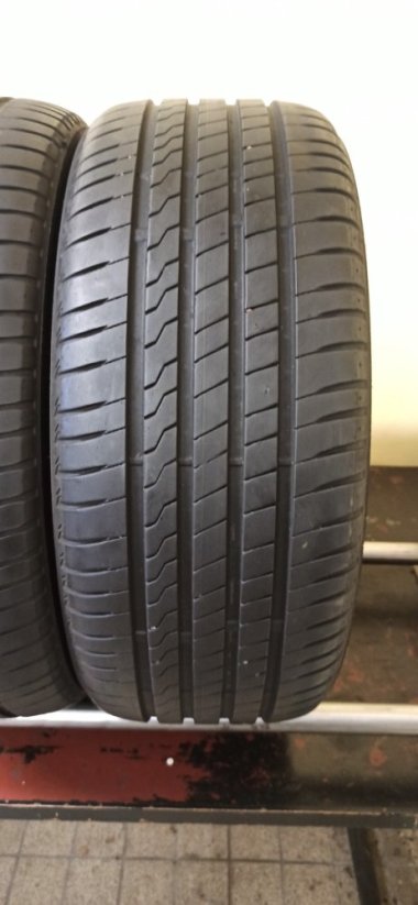 Firestone Roadhawk 225/45 R17 91Y 5 mm (Použité)
