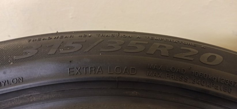 Letní sada Davanti 275/40 r20 + 315/35 r20 (Použité)