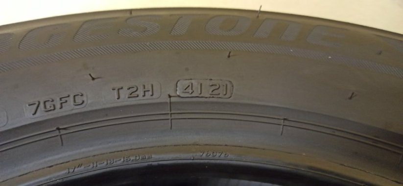 Bridgestone Blizzak LM001 225/60 R17 99H 6,5 mm (Použité)