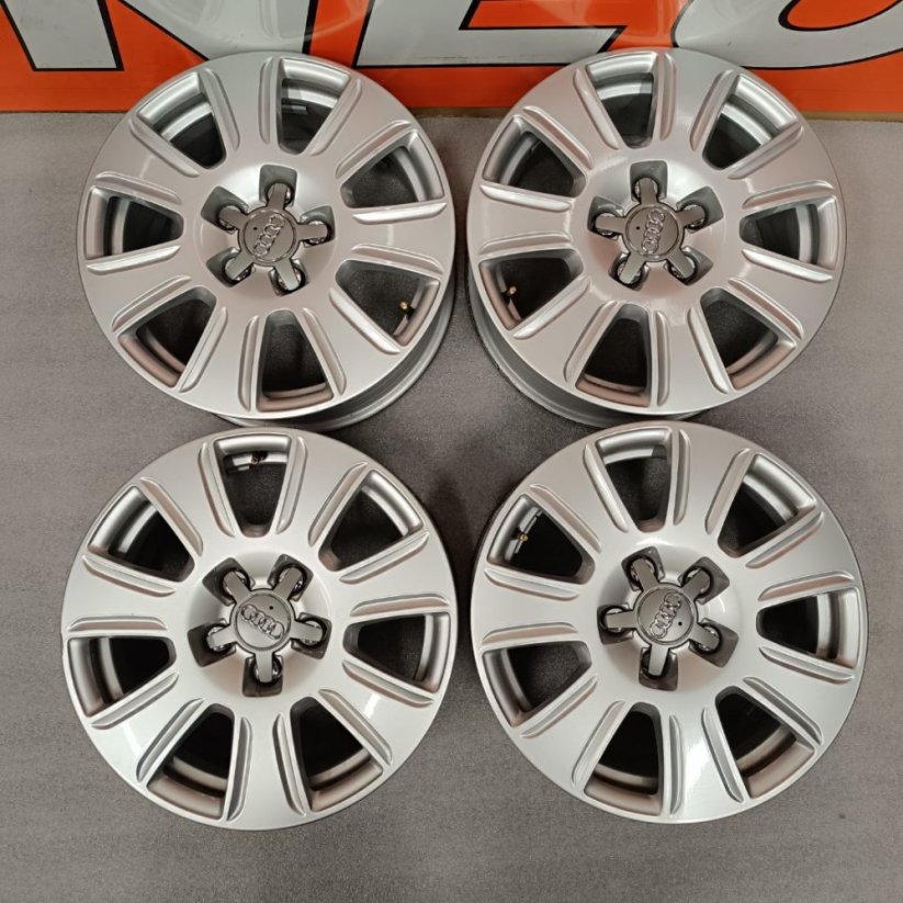 Originální alu kola na Audi Q3, 6,5Jx16 , ET33