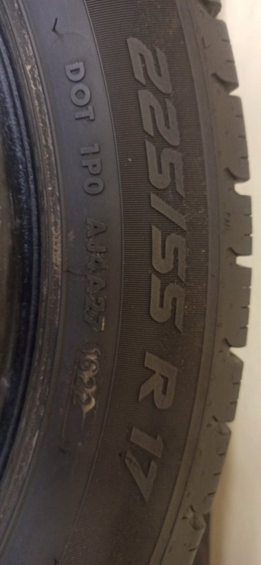 Vredestein All Season 225/55 R17C 109/107H 8 mm (Použité)