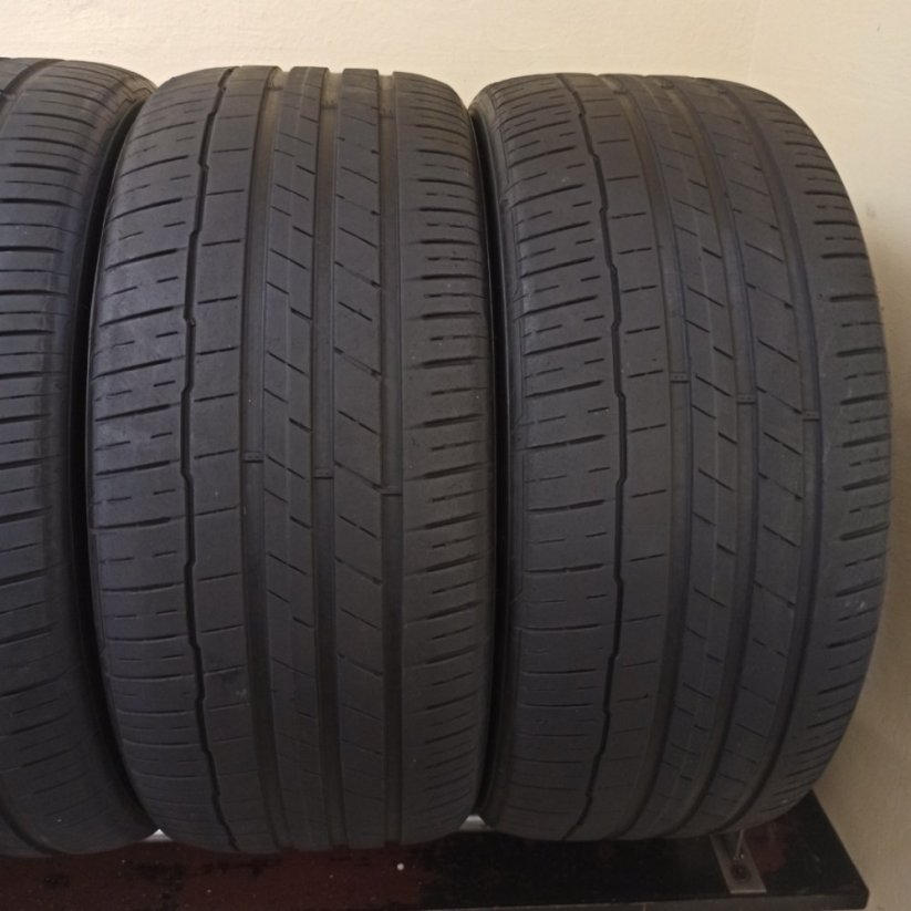 Hankook Ventus SUV 275/50 R20 113Y 3,5 - 4,5 mm (Použité)