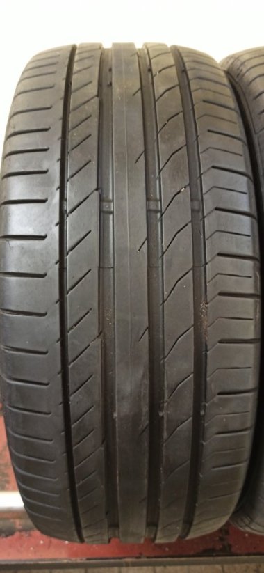 Continental Conti Sport 235/50 R18 101V 5,5 mm (Použité)