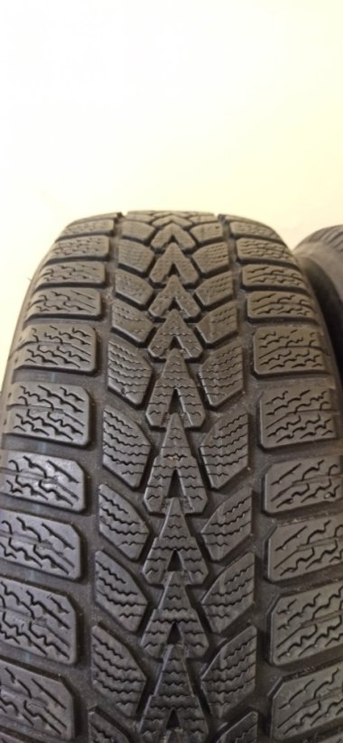 Dunlop Winter Response 2 195/65 R15 91T 5,5 mm (Bazarové)