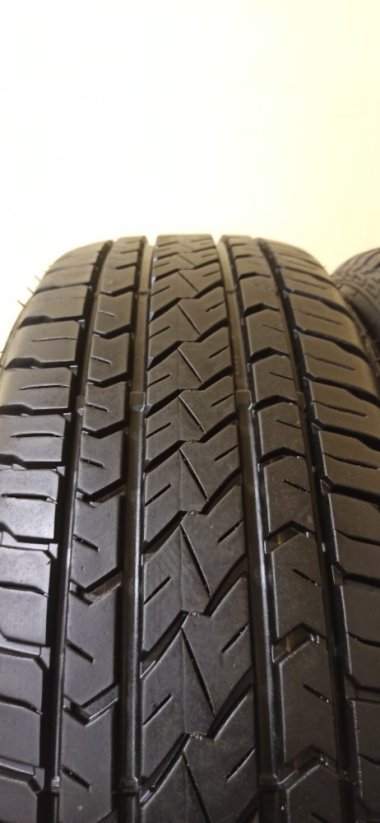 Lassa 235/65 R17 108H 7-7,5mm (Bazarové)