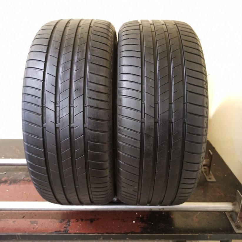 Lassa Revola Nextgen 245/45 R18 100Y 5,5 mm (Bazarové)