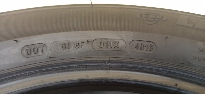 Michelin 235/55 R19 101H 4 - 6 mm (Bazarové)