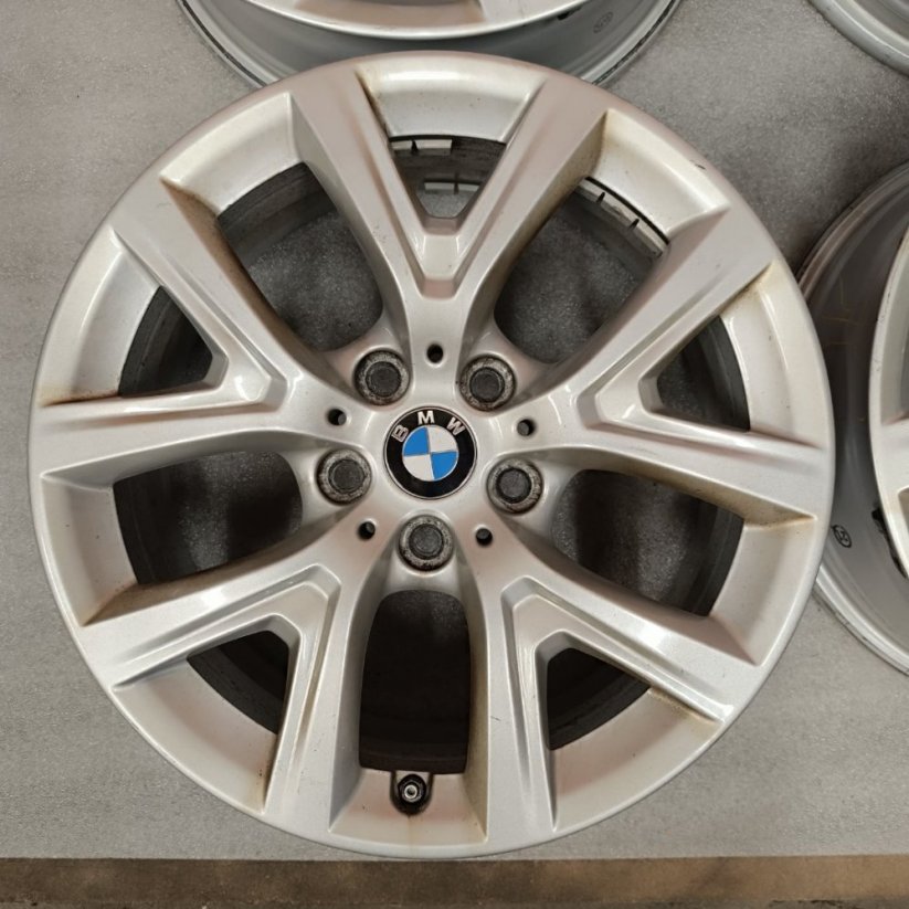 Alu kola pro BMW X1 6,5Jx17'' , R17 , 5x112 , ET39