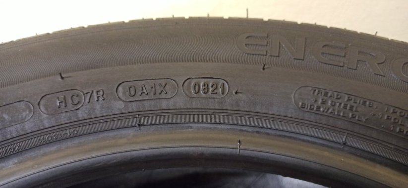 Michelin Energy Saver 205/60 R16 96H 5,5 mm (Bazarové)