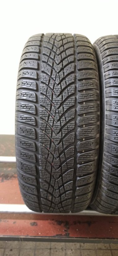 Dunlop SP Winter Sport 4D 205/55 R16 91H 7-7,5 mm (Bazarové)