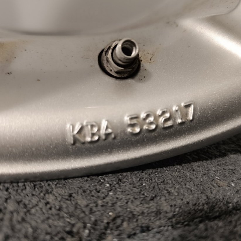 Alu kola OXXO 7Jx16 , 5x112 , ET52