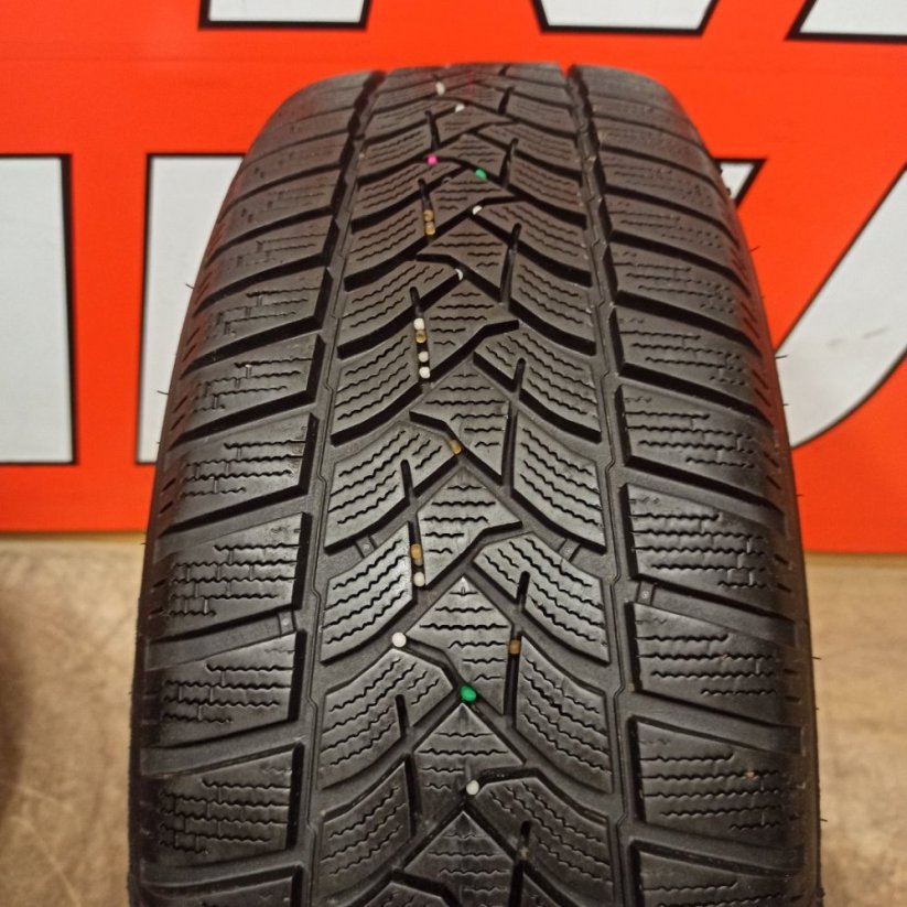 Kola Superb/Passat 6,5x16 zimní pneu 215/60 R16