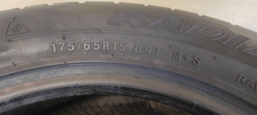 LINGLONG 175/65 R15 84T 7mm; kraje: 5mm (Bazarové)