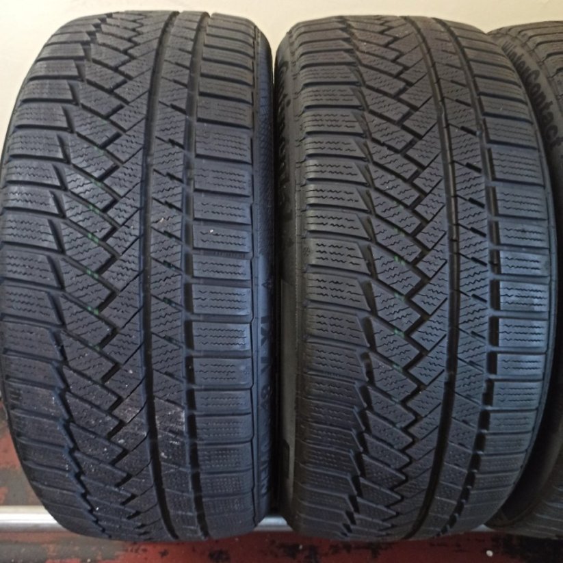 Continental 215/40 R18 89V 4,5 - 6,5mm (Bazarové)