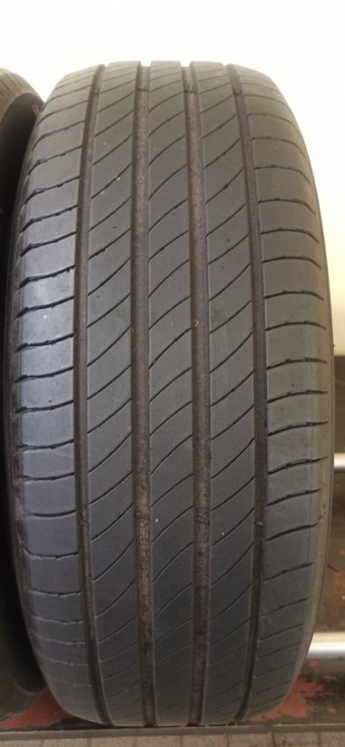 Michelin Primacy 4 205/60 R16 92H 4,5 - 5 mm (Použité)