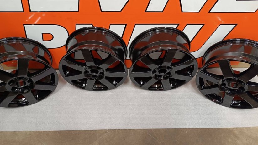 Alu kola Autec 7,5Jx17 , R17, 5x112 , ET28 , TOP