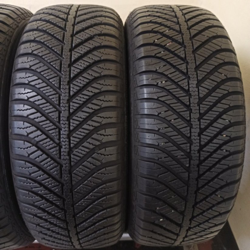 Goodyear Vector 4Seasons 185/55 R14 80H 6,5 - 7 mm (Bazarové)