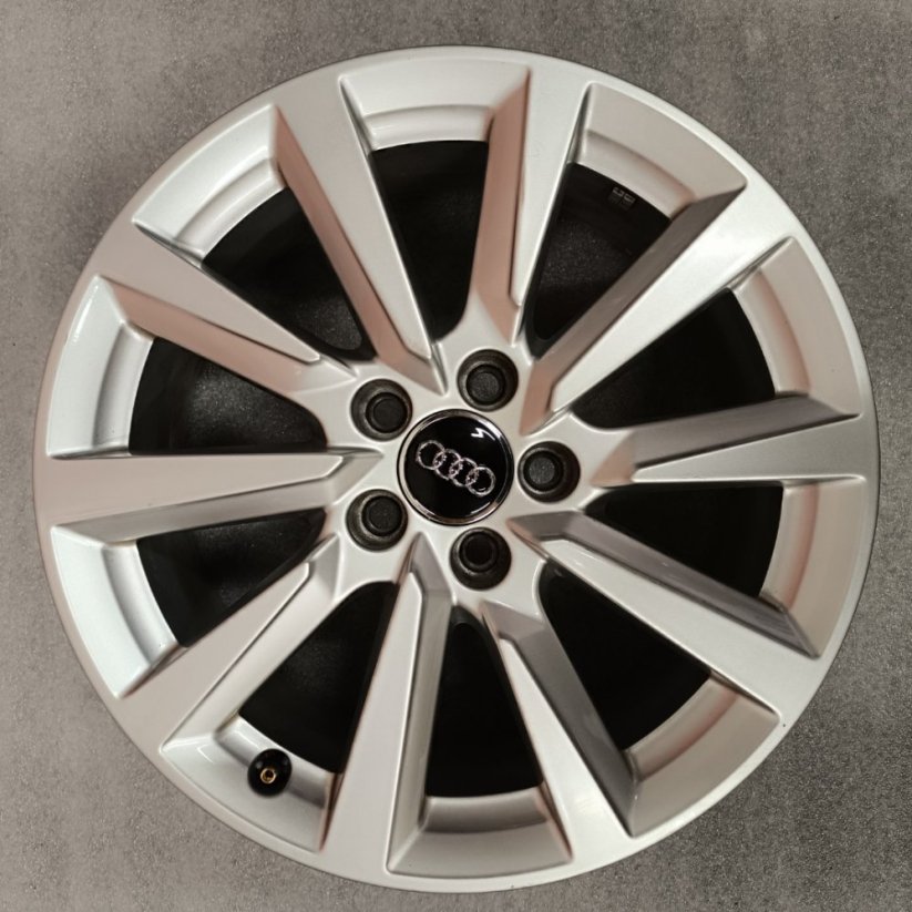 Originální alu kola Audi A1 6,5Jx16, 5x100, ET40