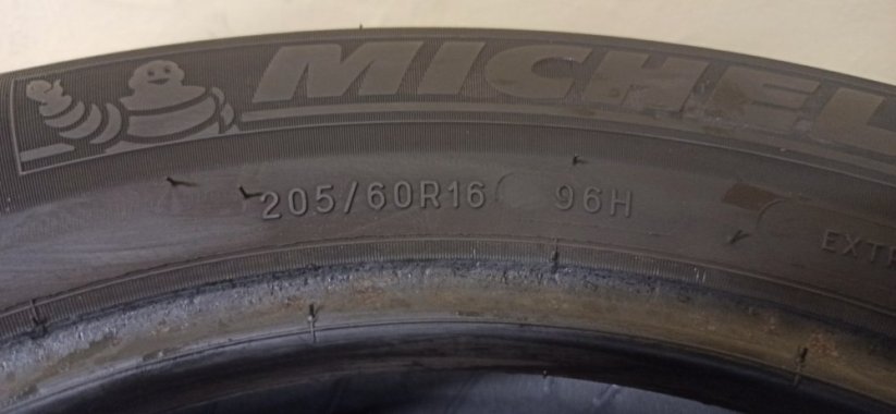 Michelin Alpin 5 205/60 R16 96H 5 - 6 mm (Bazarové)