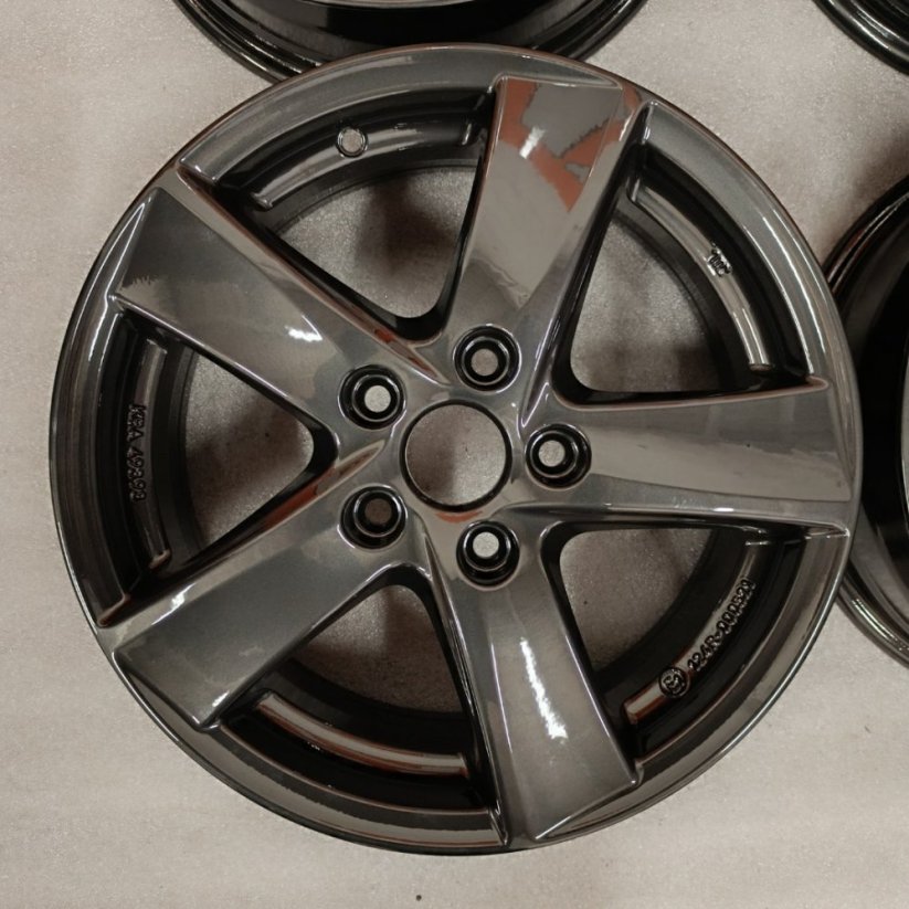 Alu kola Alutec 6Jx16'' , R16 , 5x112 , ET48 TOP