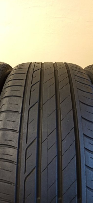 Bridgestone Turanza T001 225/55 R17 97V 4,5-5,5mm (Použité)