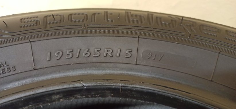Dunlop 195/65 R15 91V 6,5mm (Bazarové)