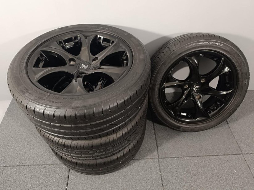 Dvourozměrná kola Keskin na Smart Fortwo 3x112 15"