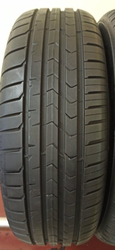 Vredestein Ultrac 205/55 R16 95W 6,5 mm (Použité)