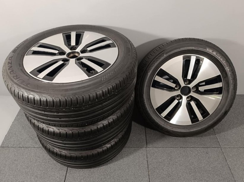 ALU kola Volkswagen Golf / e-Golf 205/55 R16
