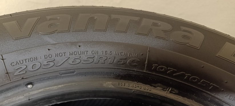 Hankook Vantra 205/65 R16C 107/105T 5 - 6,5 mm (Bazarové)