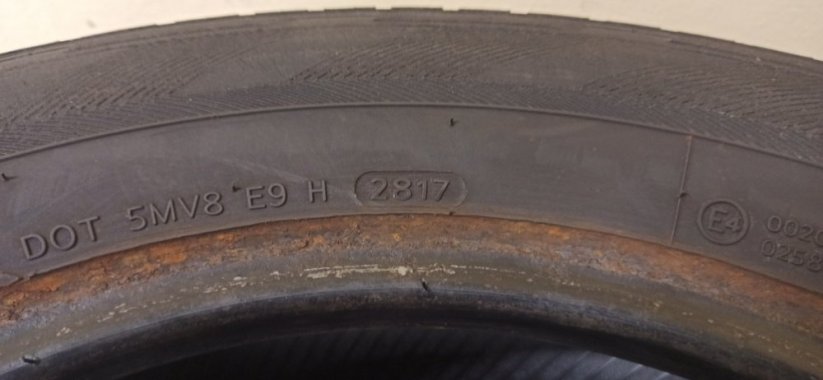 Hankook Winter 235/65 R16C 115/113R 5,5 - 6 mm (Použité)