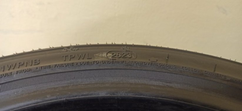 Davanti Wintoura+ XL 205/40 R17 84V 8,5 mm (Bazarové)