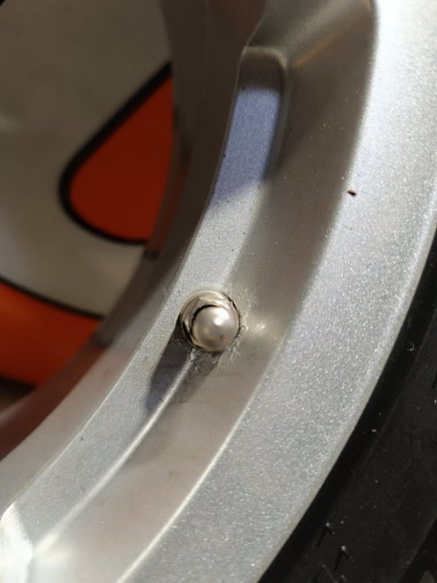 Alu kola Platin 4x108 ET20 + zimní pneu 195/55 R16