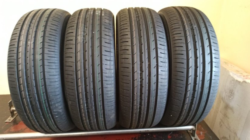 Toyo 215/55 R18 95H 7,5mm TOP STAV NEJETÉ (Bazarové)