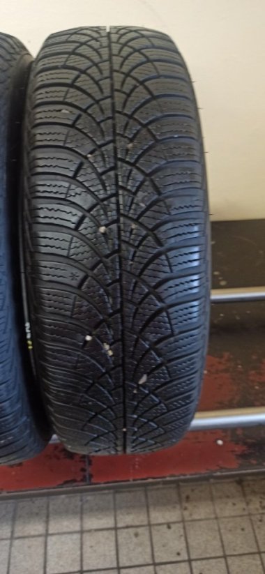 Goodyear 185/60 R15 84T 6mm (Bazarové)