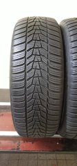 Hankook Winter icept evo 215/60 R17 96H 5,5-6,5mm (Použité)