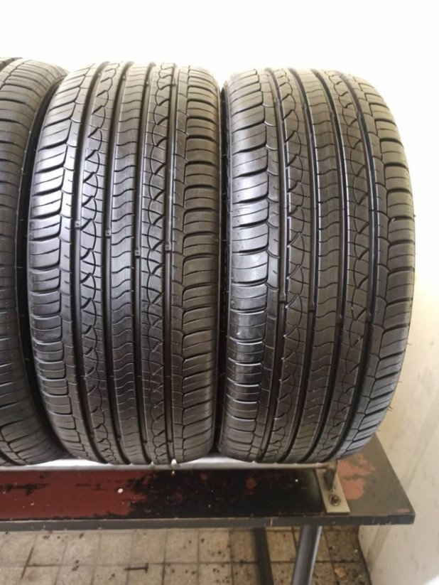 NEXEN 215/45 R18 89V 6,5-7,5mm (Bazarové)