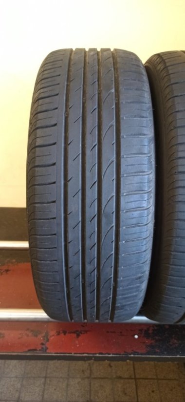 Nexen N Blue HD 215/55 R17 94V 4,5 - 5,5 mm (Bazarové)